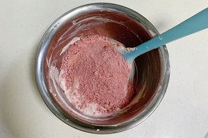 Step 6 of Strawberry Oreo Sandwich Ice Cream
