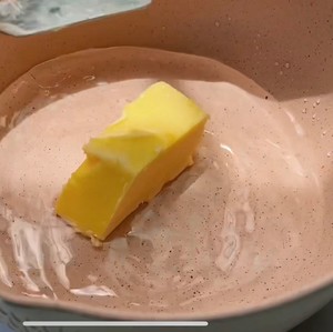 Step 2 of ice cream puffs