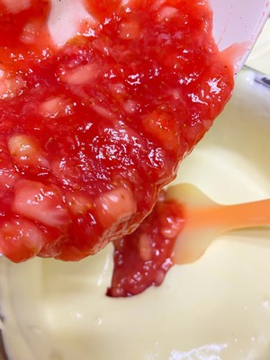 Step 13 of Strawberry Haagen-Dazs Ice Cream