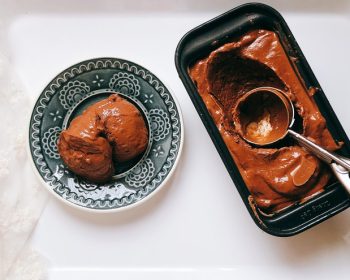 "Mellow and rich" low-calorie and cream-free chocolate ice cream, no ice residue