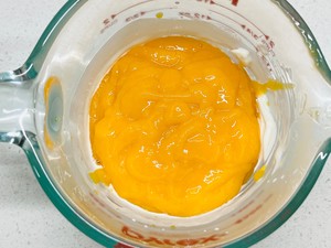 Step 3 of the mango ice cream egg-free recipe that can be done in less than ten minutes