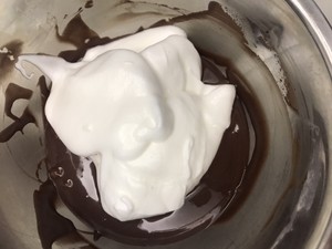 Chocolate Chantilly Cream Cocoa Cake Roll, No Peeling, Ice Cream Filling Step 13