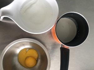 [Nanny level tutorial] How to make multi-flavored ice cream at one time (no ice cream machine, there is a video) step 1