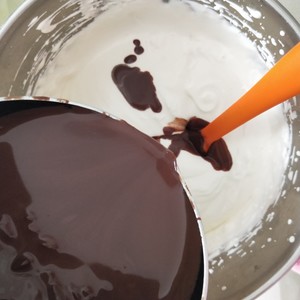 Step 7 of the egg-free version of chocolate ice cream (consuming whipped cream)